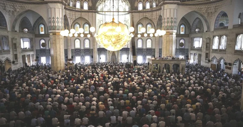2026 Manisa Bayram Namazı Saati Açıklandı! İşte Detaylar!