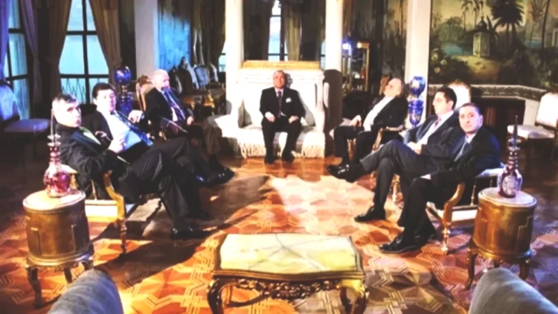 Kurtlar Vadisi'nden Yıldız Yalı! Fenomen Emlak’ın %15.23'ü Satışta!